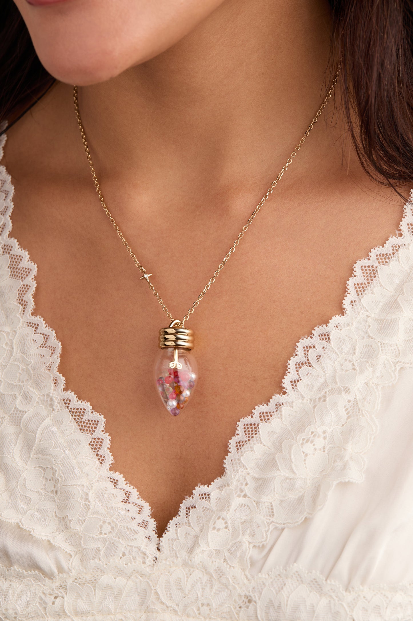 Christmas Light Bulb Shaker Necklace